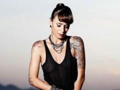 Bianca Jahara - A tatuada dos seus sonhos na Paparazzo
