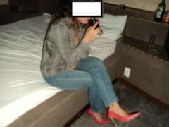 Morena baiana se exibe em motel
