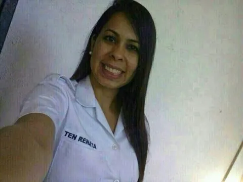Caiu na Net Tenente das Forças Armadas do Brasil Muito Gostosa Tirando Fotos Dentro do Alojamento