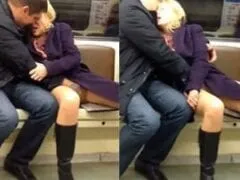 Flagra Amador Real Sensacional Desse Casal de Safados Quase Se Comendo Dentro do Metro