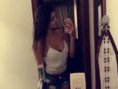 Contribuição Amadora Nacional - Vazou no WhatsApp Fotos Intimas da Thayná Hoepers Modelo de 20 Aninhos de Florianópolis - SC