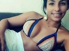 Caiu na Net Vídeo de Sexo Caseiro da Gostosa Ketheley Morena de Duque de Caxias – RJ Trepando Com Seu Ex Namorado