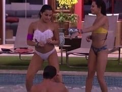 As Gêmeas Gostosas Emilly e Mayla do Big Brother Brasil 17 Sensualizam Dançando Funk na Beira da Piscina da Casa Mais Vigiada do Brasil