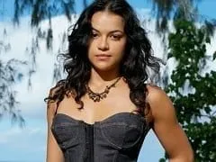 Michelle Rodriguez a Atriz de Velozes e Furiosos Ficou Totalmente Nua Pela Primeira Vez em um Filme Que Lançou Este Ano