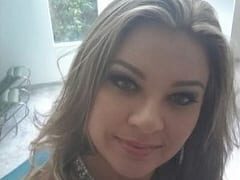 Kris Bianco Puta Muito Gostosa de São Paulo – SP Deu Pra um Cliente e Deixou Ele Gravar um Vídeo Que Acabou Sendo Divulgado na Net