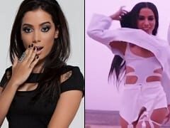 Anitta Cantora Gostosa Pagou Peitinho e Apareceu Sem Calcinha em Clipe Com Pablo Vittar e Quase Passou Despercebido Mas Ficou Nítido em Câmera Lenta