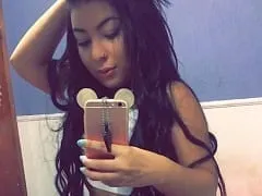 Luíza Espetáculo de Morena de Macaé – RJ Fez um 69 Delicioso, Quicou Forte na Rola do Namorado e Filmou a Foda Caseira