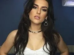 Kéfera Buchmann Youtuber Deliciosa Pagou Peitinho Rápido Após Gravar um Snap Secando o Cabelo e Não Passou Despercebido Pelos Fãs