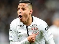 Guilherme Arana Jogador do Corinthians Ganha um Boquete da Sua Parceira, Grava um Vídeo e Acaba Postando em Rede Social Sem Querer