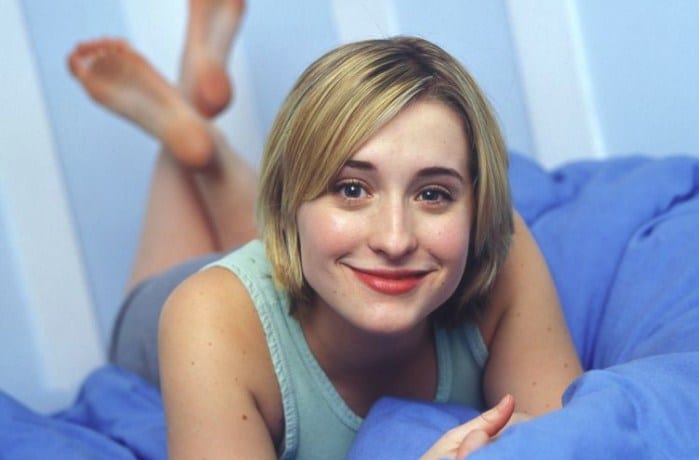 Allison Mack A Chloe De Smallville Está Sendo Acusada De Ser Líder De