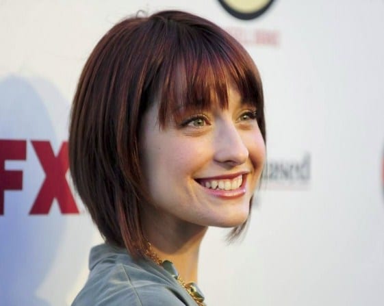 Allison Mack A Chloe De Smallville Está Sendo Acusada De Ser Líder De