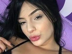 Valentina Morena Muito Gata do Sul Ficou Exibindo Seus Peitinhos e Seu Capô de Fusca Enquanto Conversava no Skype Com o Ficante