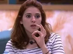 Ana Clara a Polêmica do BBB18 Foi Alvo da Internet Novamente Pois ao Colocar Biquíni a Gostosa Pagou Peitinho – Caiu na Net