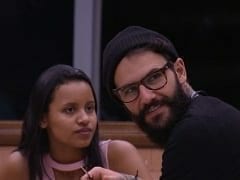 BBB18: Gleici e Wagner o Novo Casal da Casa Vão Para Debaixo do Edredom e Fazem Movimentos Suspeitos Até o Brother Dizer: “Que calor”