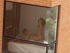 Flagra Real De Um Casal Tarado Transando Na Sua Cama Com A Cortina Aberta, Eles Estavam Tão Concentrados Na Transa Que Nem Se Preocuparam Com Outras Pessoas Olhando O Sexo Amador