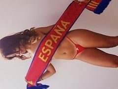 Copa do Mundo 2018: Perla Atriz Pornô Independente Fez Uma Homenagem Pro Seu País e Transou Com Seu Parceiro Insanamente Enquanto Passava o Jogo da Espanha Contra Rússia