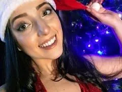 Lis Morena Gostosa Demais de 21 Aninho Que já é CamGirl Ficou se Exibindo Peladinha no Banho e Depois Ficou de Lingerie na Cama
