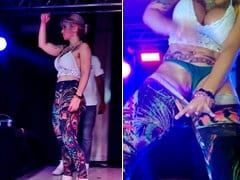 Dançarina Gostosa Ficou Mostrando Seu Bucetão no Meio do Baile Funk e a Galera Foi a Loucura – Amadora