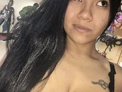 Dâmaris Ninfeta Deliciosa Que Faz Vídeos Semi Profissionais Com Seu Namorado Apareceu em Cenas Mamando e Fodendo