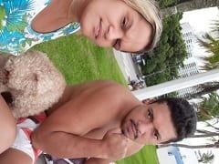 Casal de Primos Hugo e Paty Gravaram um Vídeo Transando na Banheira e Safada Ganhou Leite na Boquinha