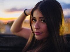 Nina Ninfeta Peituda Safada do México se Exibindo Enquanto Masturbava Sua Buceta Com Consolo