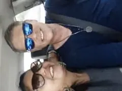 Sarah Rosa Safadinha Ficou Chupando a Rola do Coroa Dentro do Carro Dele e Ainda Filmou a Safadeza