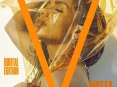Anitta deliciosa em ensaio sensual para a V Magazine
