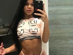 Tati Maya novinha deliciosa seminua na ducha rebolando