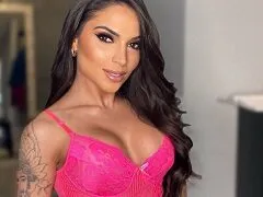 Monique Bertolini pelada apresentadora fazendo um strip delicioso