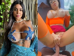 Jaiane Lima transando usando fantasia porno da Velma