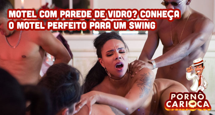 Motel com parede de vidro? Motel para swing tem quarto interativo