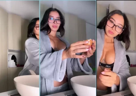 Daniela Antury exibindo seus peitos lindos siliconados