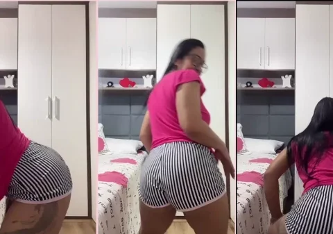 Gostosa de São paulo rebolando a sua raba com um shortinho curto