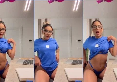 Linda e gostosa Sofia Lopes se mostrando sensualmente