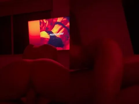 Colombiana deliciosa fazendo um sexo bem gostoso e romântico