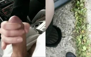 Loira alemã safada sentando forte no cliente e gemendo até gozar