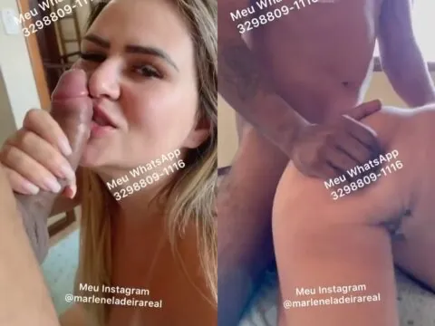 Loira fogosa mamando dois caras ao mesmo tempo até gozar alto