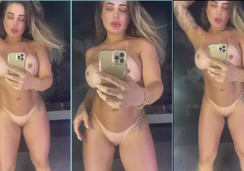 Mulher peituda e cavala de Brasília mostrando o seu corpão sensual