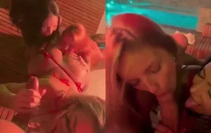 Três gostosas fazendo garganta profunda e mamando gostoso em suruba quente